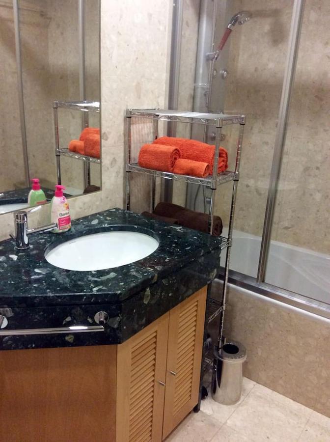 Appartamento Apartamento Zen Em Pleno Centro De Lisboa Esterno foto