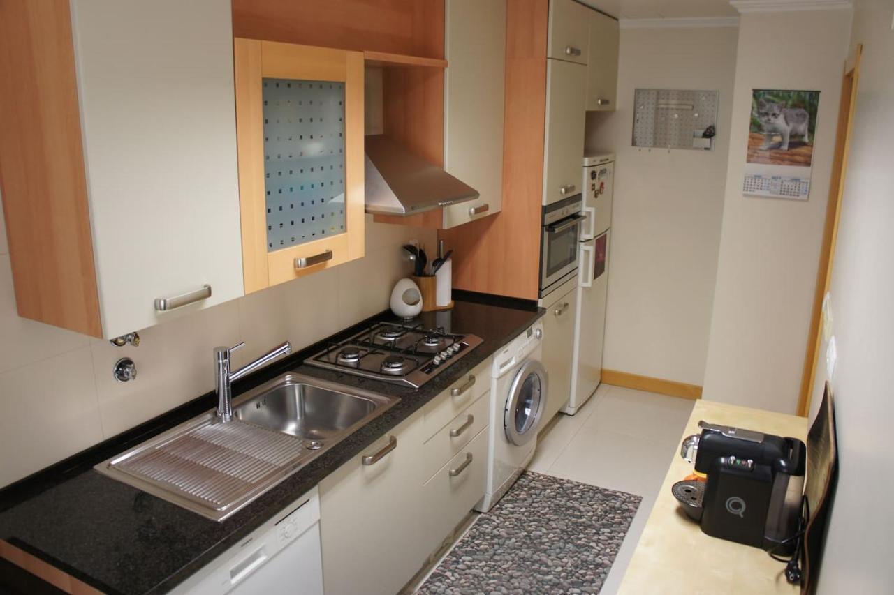 Appartamento Apartamento Zen Em Pleno Centro De Lisboa Esterno foto