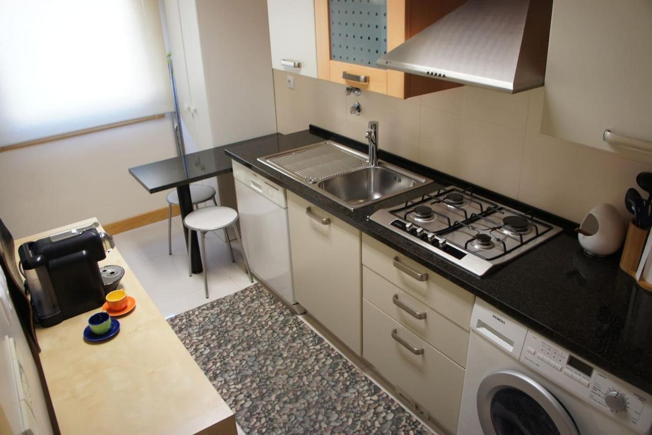 Appartamento Apartamento Zen Em Pleno Centro De Lisboa Esterno foto